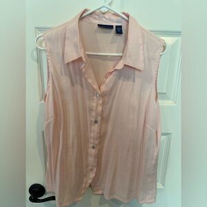 Karen Scott Light Pink Sleeveless Button Down Shirt